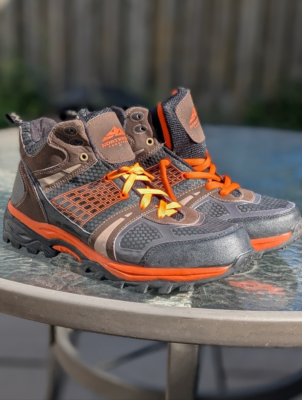 Northwest Territories Men's Trail Hawker Mid Size US 10M Hiking Boots